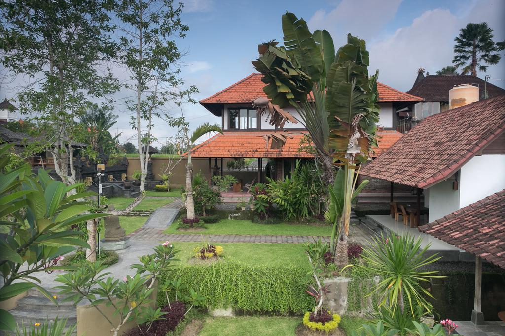 Tirta Arum Ubud Buitenkant foto